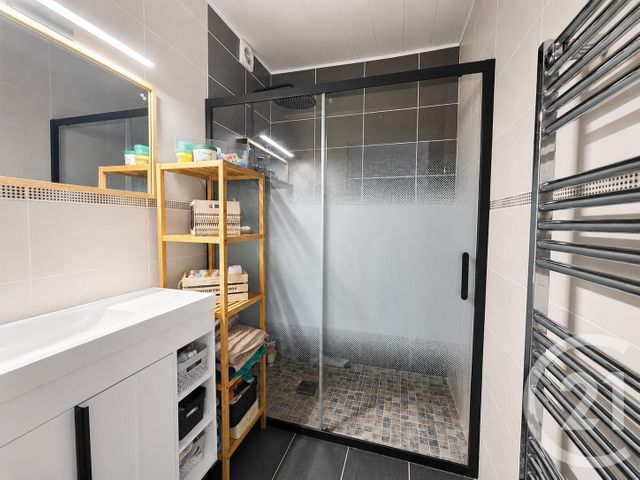 Appartement T3 à vendre - 3 pièces - 68.69 m2 - AIX LES BAINS - 73 - RHONE-ALPES - Century 21 Alp-Immo-Confiance
