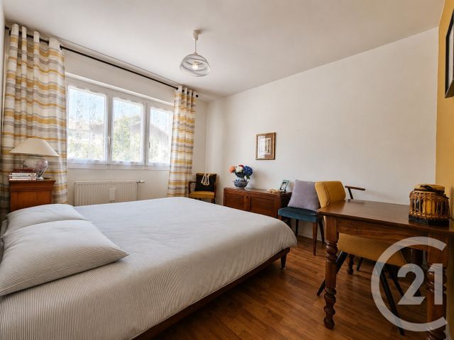 Appartement T4 à vendre - 5 pièces - 103.24 m2 - AIX LES BAINS - 73 - RHONE-ALPES - Century 21 Alp-Immo-Confiance