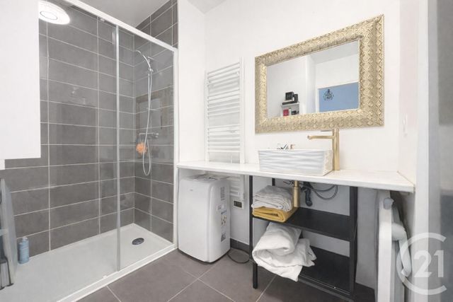 Appartement T2 à vendre - 2 pièces - 45.06 m2 - AIX LES BAINS - 73 - RHONE-ALPES - Century 21 Alp-Immo-Confiance