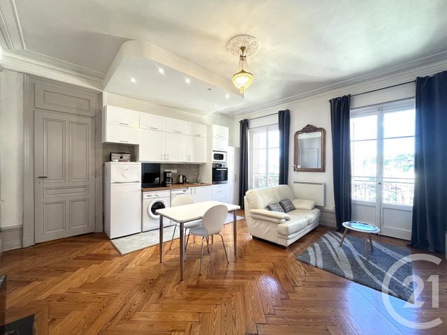 Appartement Studio à louer AIX LES BAINS