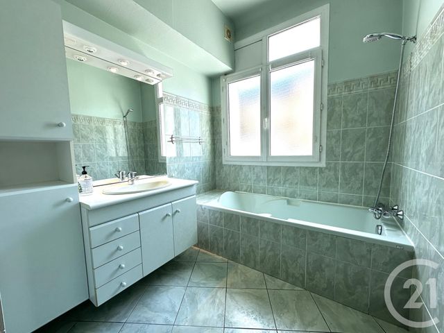 Appartement T2 à louer - 2 pièces - 59.88 m2 - AIX LES BAINS - 73 - RHONE-ALPES - Century 21 Alp-Immo-Confiance