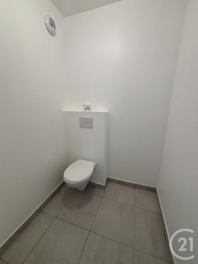Appartement T3 à louer - 3 pièces - 61.47 m2 - AIX LES BAINS - 73 - RHONE-ALPES - Century 21 Alp-Immo-Confiance