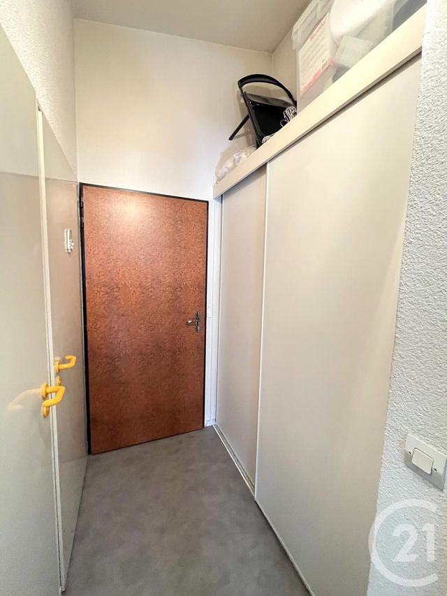 Appartement Studio à louer - 1 pièce - 19.0 m2 - LE BOURGET DU LAC - 73 - RHONE-ALPES - Century 21 Alp-Immo-Confiance