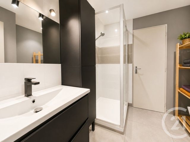 Appartement T4 à vendre - 4 pièces - 75.45 m2 - AIX LES BAINS - 73 - RHONE-ALPES - Century 21 Alp-Immo-Confiance