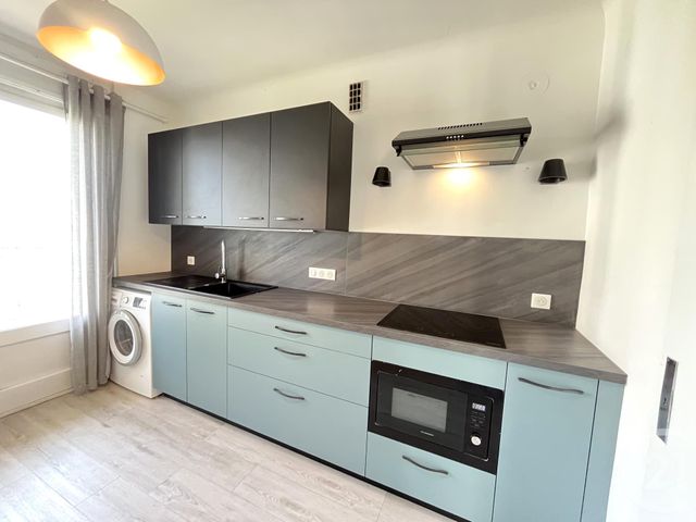 Appartement T3 à louer - 3 pièces - 64.57 m2 - CHAMBERY - 73 - RHONE-ALPES - Century 21 Alp-Immo-Confiance