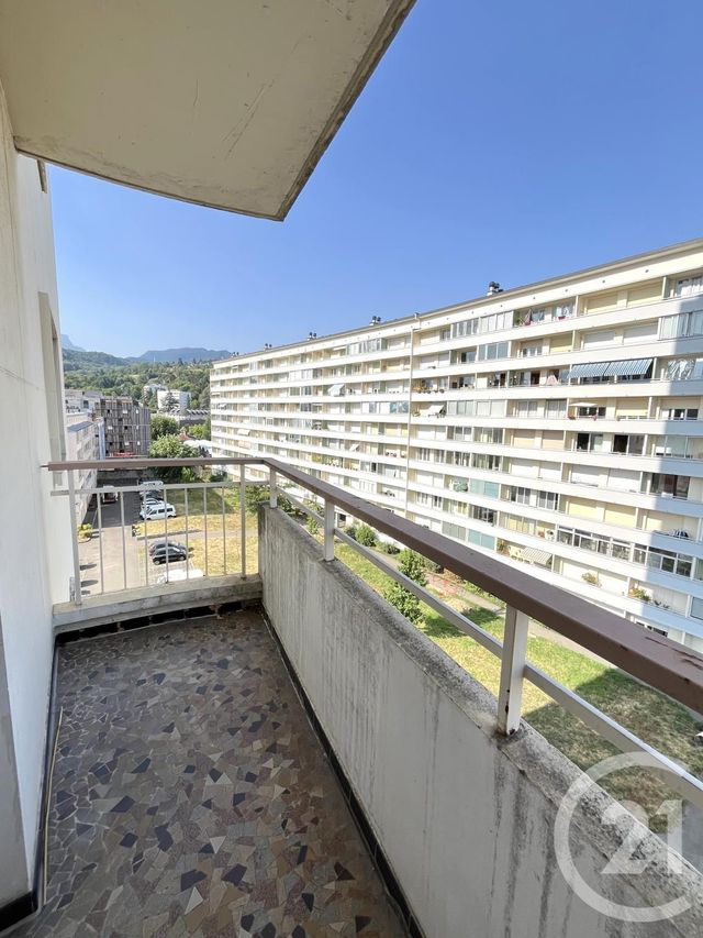 Appartement T3 à louer - 3 pièces - 64.57 m2 - CHAMBERY - 73 - RHONE-ALPES - Century 21 Alp-Immo-Confiance