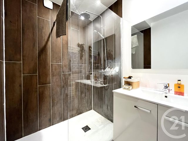 Appartement T3 à louer - 3 pièces - 64.57 m2 - CHAMBERY - 73 - RHONE-ALPES - Century 21 Alp-Immo-Confiance