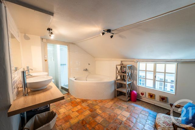 Appartement T7 à vendre - 7 pièces - 203.15 m2 - CHAMBERY - 73 - RHONE-ALPES - Century 21 Alp-Immo-Confiance