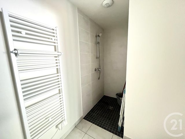 Appartement Studio à louer - 1 pièce - 17.0 m2 - AIX LES BAINS - 73 - RHONE-ALPES - Century 21 Alp-Immo-Confiance