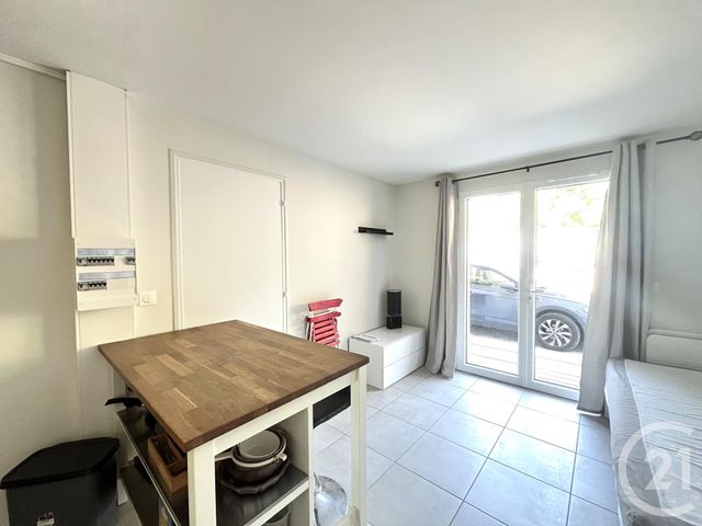 Appartement Studio à louer - 1 pièce - 17.0 m2 - AIX LES BAINS - 73 - RHONE-ALPES - Century 21 Alp-Immo-Confiance