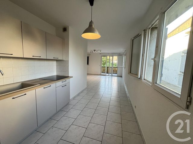Appartement T4 à louer - 4 pièces - 71.8 m2 - BARBERAZ - 73 - RHONE-ALPES - Century 21 Alp-Immo-Confiance