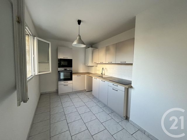 Appartement T4 à louer - 4 pièces - 71.8 m2 - BARBERAZ - 73 - RHONE-ALPES - Century 21 Alp-Immo-Confiance