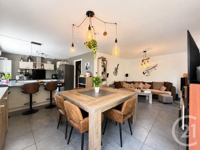 Appartement T4 à vendre - 4 pièces - 91.05 m2 - DRUMETTAZ CLARAFOND - 73 - RHONE-ALPES - Century 21 Alp-Immo-Confiance