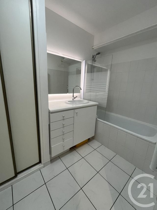 Appartement T3 à louer - 3 pièces - 61.3 m2 - TRESSERVE - 73 - RHONE-ALPES - Century 21 Alp-Immo-Confiance