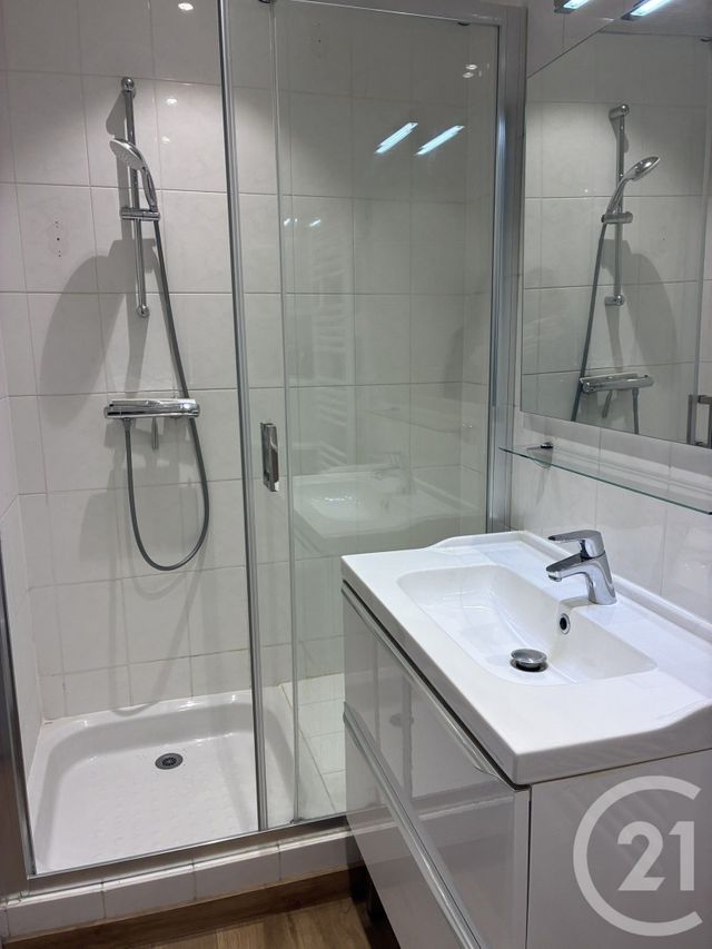Appartement F2 à louer - 2 pièces - 45.46 m2 - AIX LES BAINS - 73 - RHONE-ALPES - Century 21 Alp-Immo-Confiance