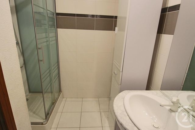 Appartement T3 à louer - 3 pièces - 71.27 m2 - AIX LES BAINS - 73 - RHONE-ALPES - Century 21 Alp-Immo-Confiance