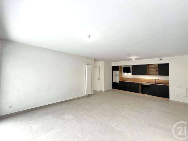 Appartement T3 à louer - 3 pièces - 72.12 m2 - AIX LES BAINS - 73 - RHONE-ALPES - Century 21 Alp-Immo-Confiance