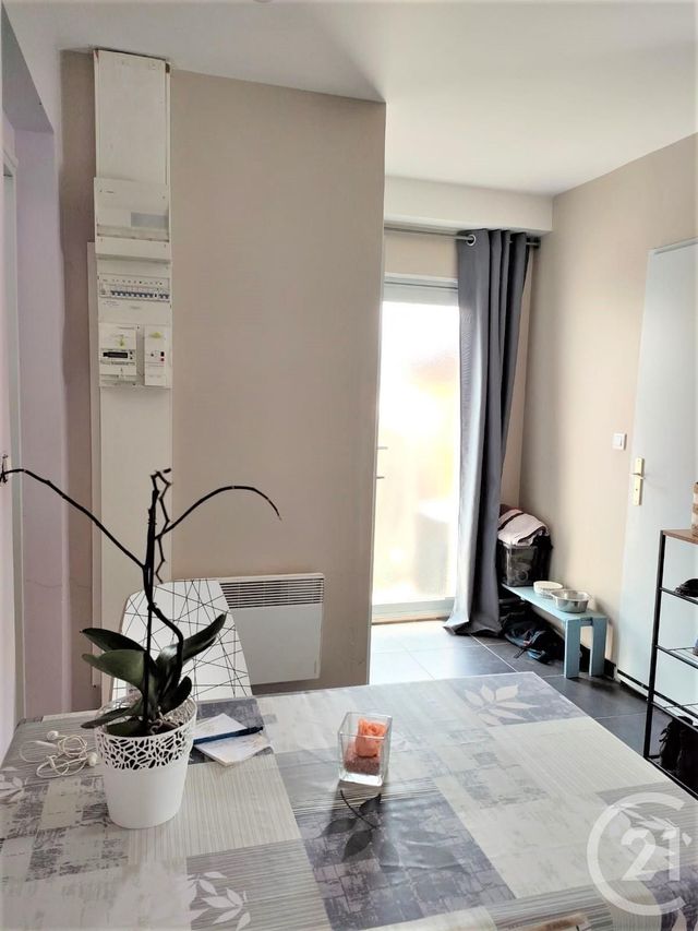 Appartement F1 à louer - 1 pièce - 31.09 m2 - AIX LES BAINS - 73 - RHONE-ALPES - Century 21 Alp-Immo-Confiance