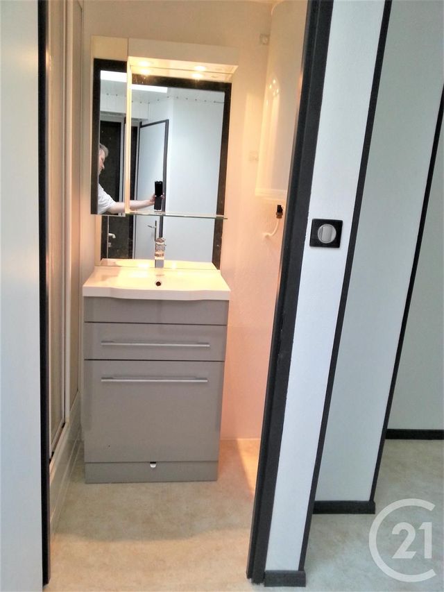 Appartement Studio à louer - 1 pièce - 15.17 m2 - AIX LES BAINS - 73 - RHONE-ALPES - Century 21 Alp-Immo-Confiance