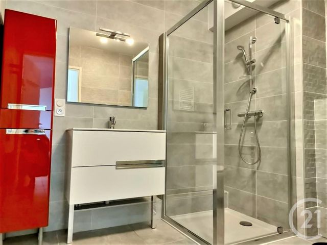 Appartement T2 à louer - 2 pièces - 54.6 m2 - ST ALBAN LEYSSE - 73 - RHONE-ALPES - Century 21 Alp-Immo-Confiance