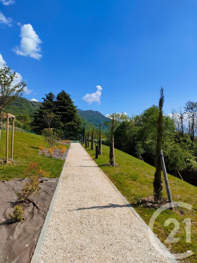 Appartement T2 à louer - 2 pièces - 54.6 m2 - ST ALBAN LEYSSE - 73 - RHONE-ALPES - Century 21 Alp-Immo-Confiance