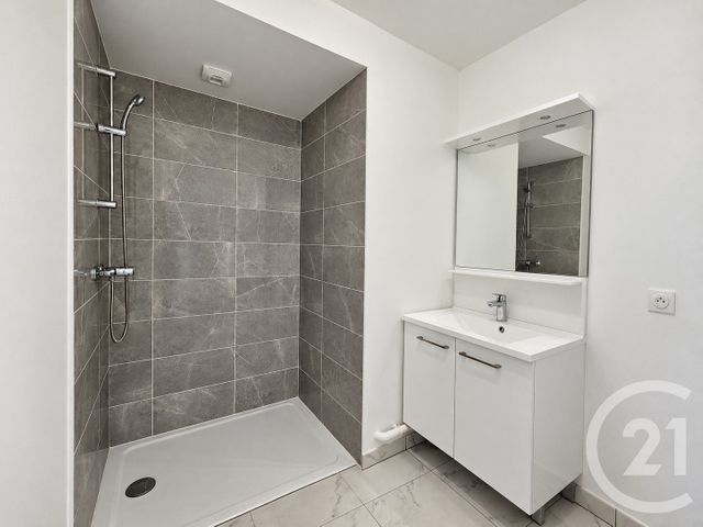 Appartement T3 à vendre - 3 pièces - 62.5 m2 - AIX LES BAINS - 73 - RHONE-ALPES - Century 21 Alp-Immo-Confiance