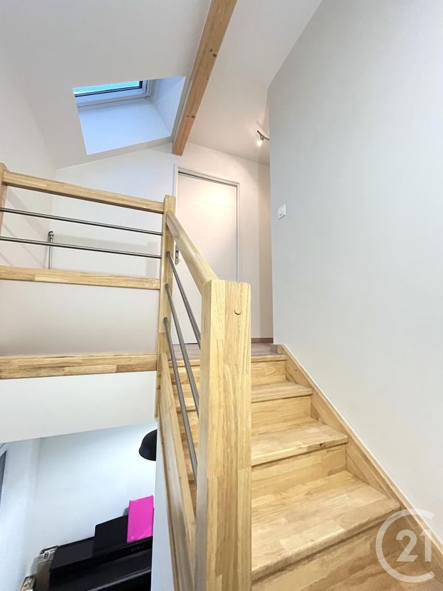 Appartement à louer - 4 pièces - 76.0 m2 - AIX LES BAINS - 73 - RHONE-ALPES - Century 21 Alp-Immo-Confiance