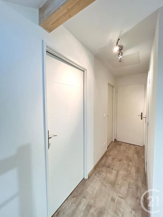 Appartement à louer - 4 pièces - 76.0 m2 - AIX LES BAINS - 73 - RHONE-ALPES - Century 21 Alp-Immo-Confiance